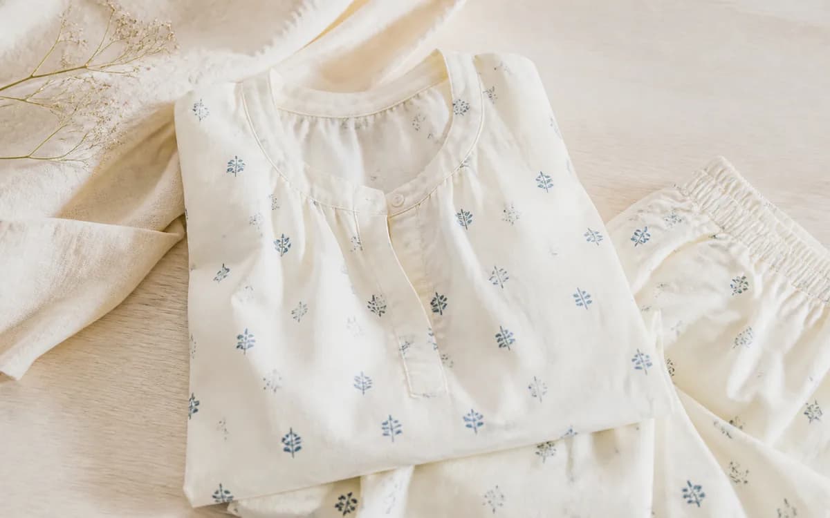 Editorial still life of blue leggings fabric, representing leggings & bottomwear sourcing in Tirupur, Tamil Nadu